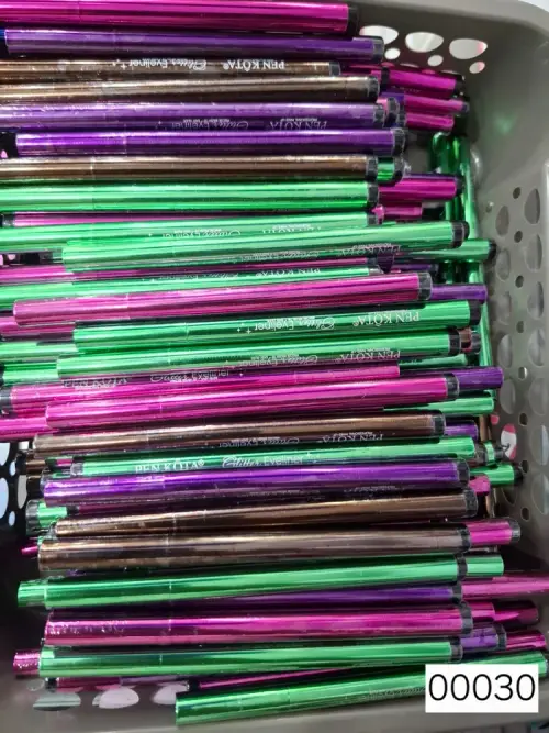 delineador fibra metalizado